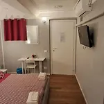 Italian Guest *