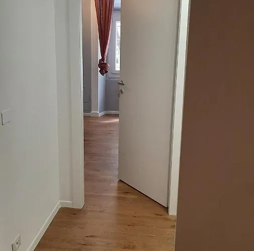 Italian Guest *
