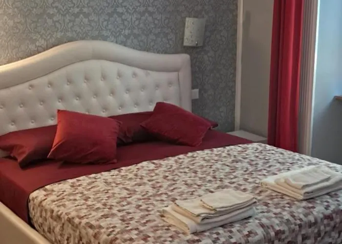 Italian Guest Genova